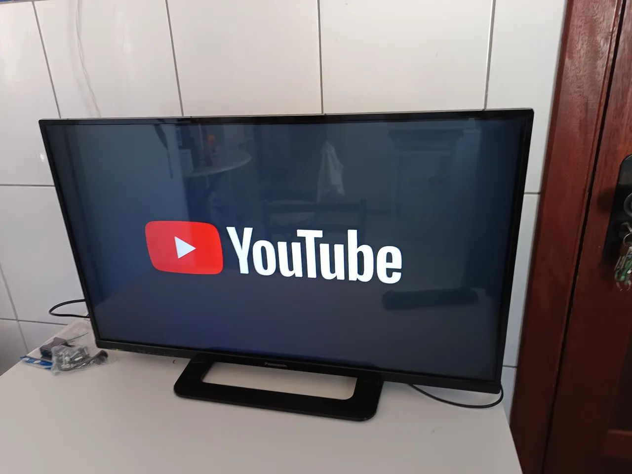 Smartv 32 Panasonic 32AS600B ótima  - Foto 2