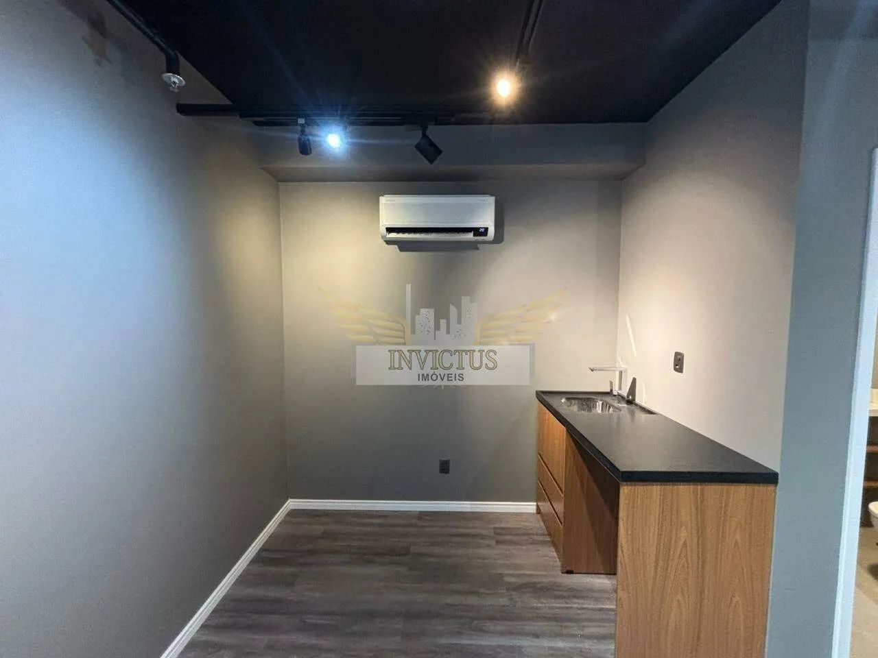 Sala Comercial Mobiliada para Alugar, 38m² - Bairro Jardim, Santo André/SP. - Foto 5