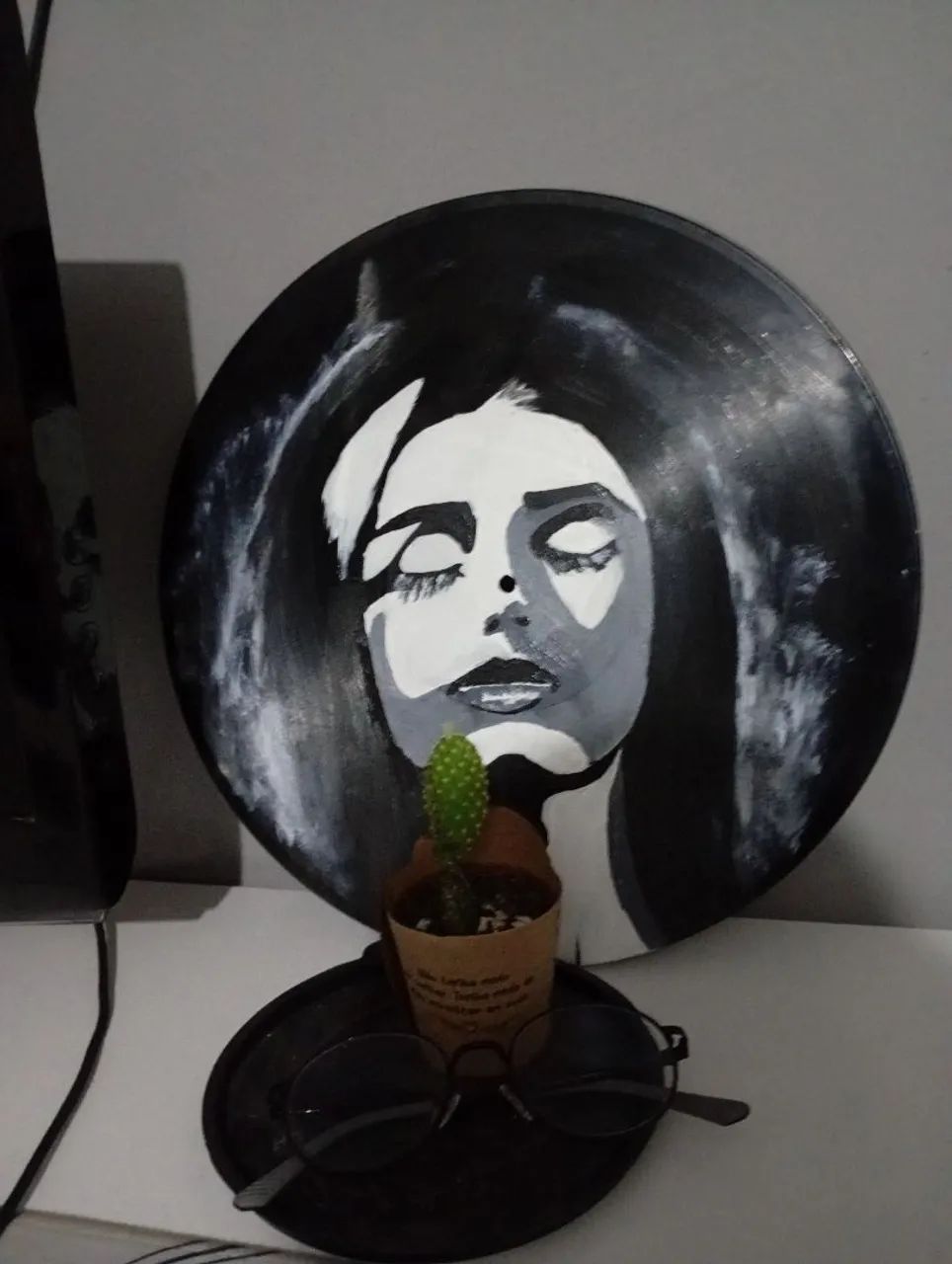 Quadro da Lana Del Rei em disco de vinil pintado a mão, exclusivo! - Foto 4