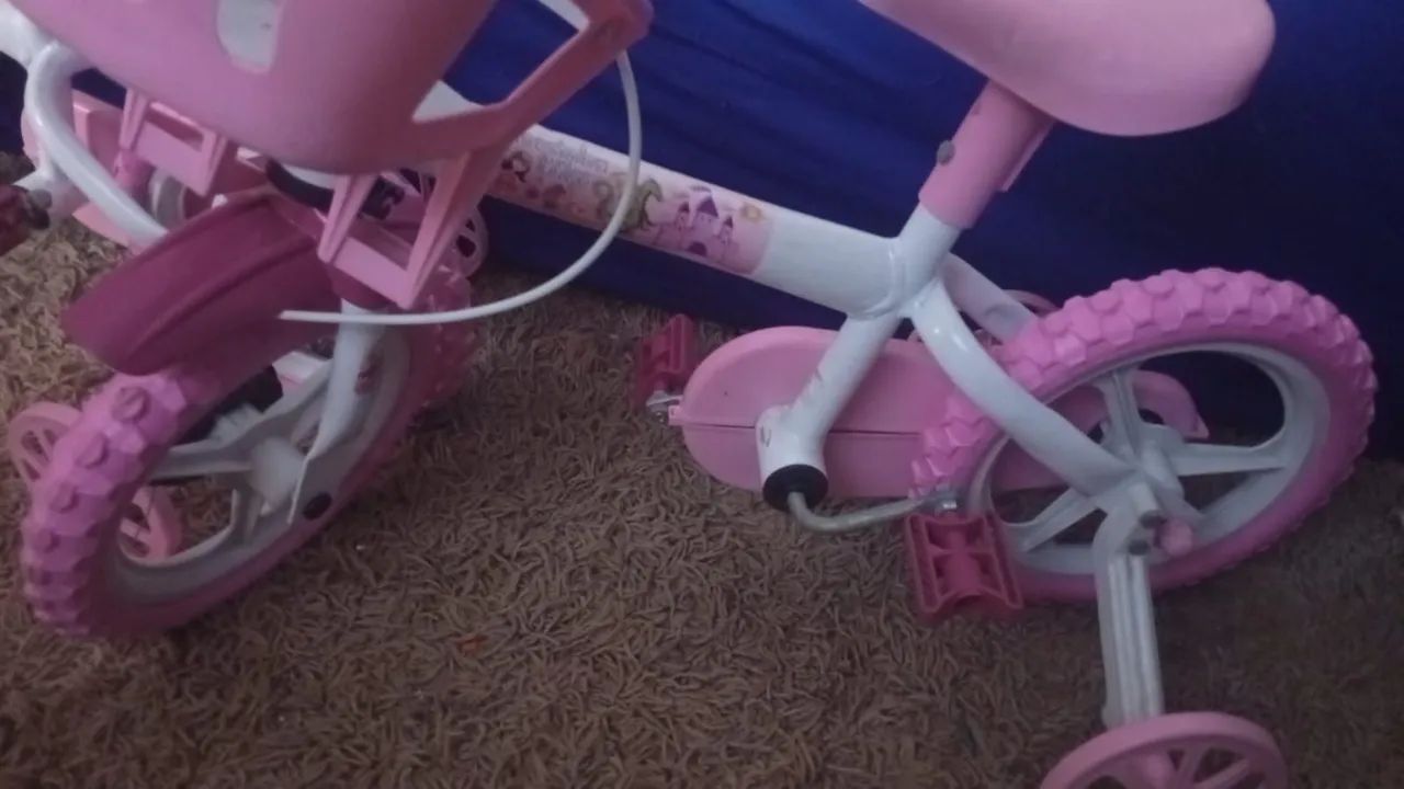  bicicletas infantil aro 12 novo - Foto 5