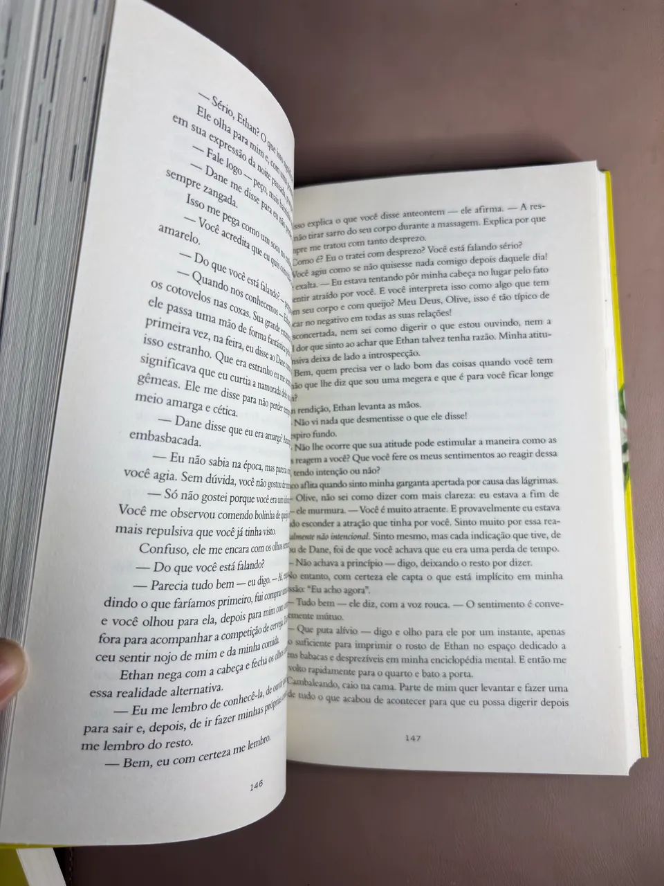 Livro Imperfeitos  - Foto 3