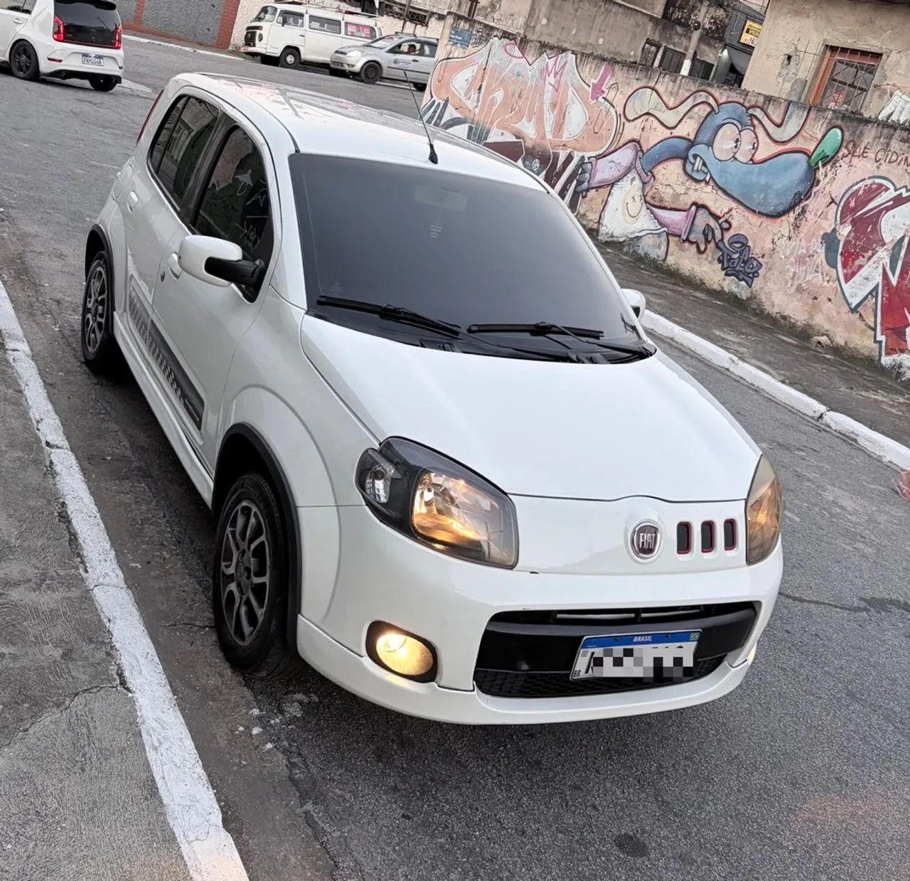 Fiat Uno Sporting 1.4 EVO Fire Flex 8V 4P 2013 - Foto 2