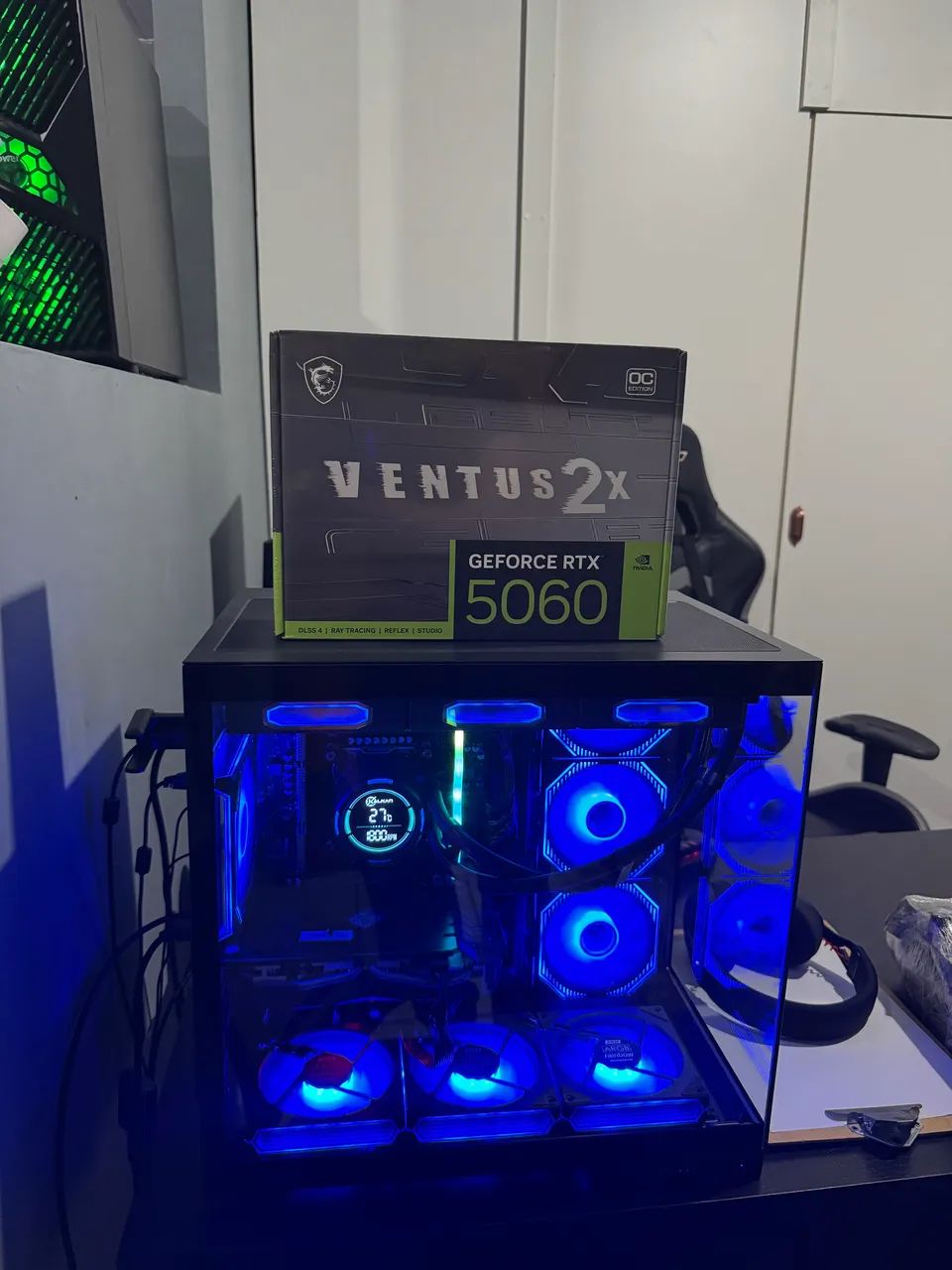 Placa de vídeo 5060 NOVA nvidia VENTUS (lacrada)