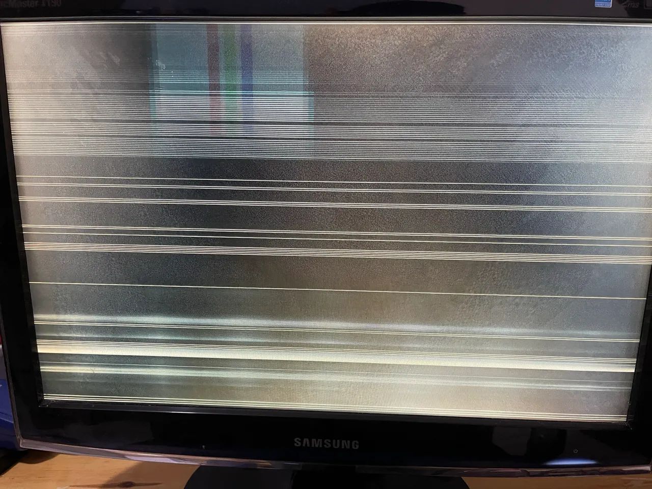 Monitor Samsung COM DEFEITO - Foto 2