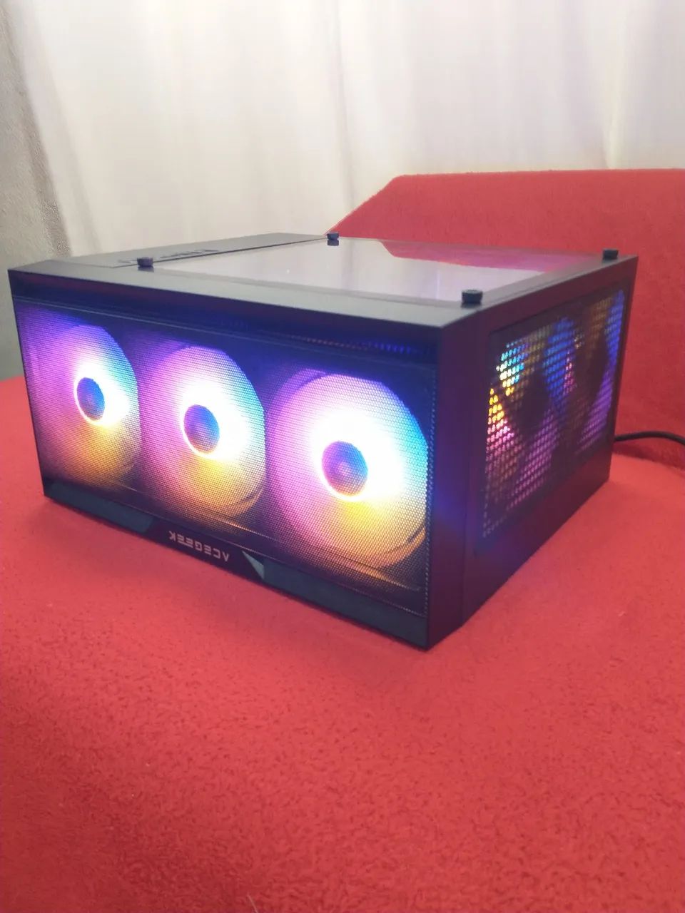 Notebook / Pc com defeito, liga e não aparece imagem  - Foto 4