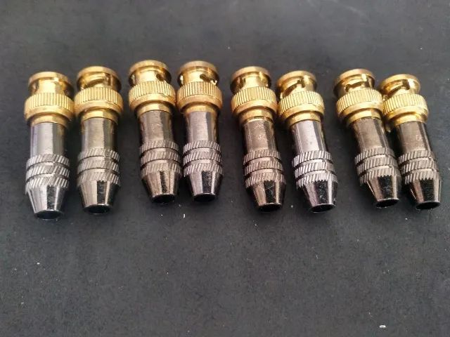 Conector BNC macho blindado dourado solda (08 pçs) - Foto 2