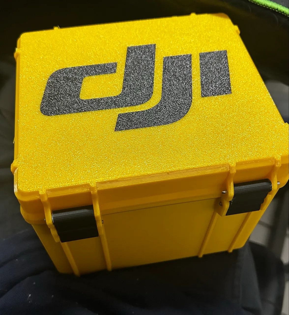 Caixa para transporte e armazenamento de drone Neo 1 e Neo 2 Feito em 3D