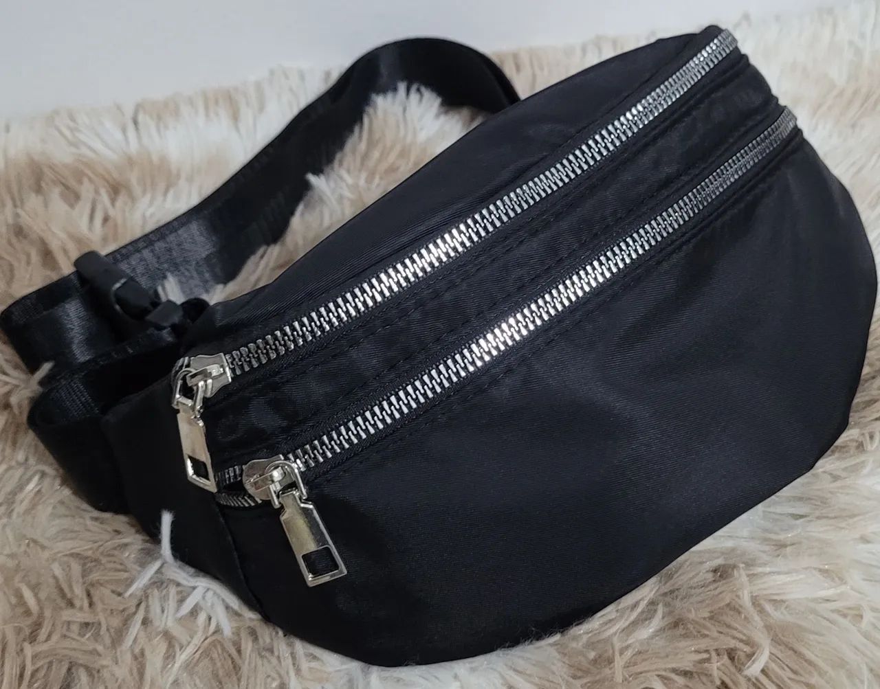Bolsa de ombro impermeável nova, modelo pochete corporal preta