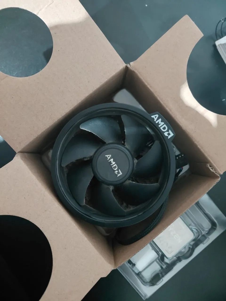 Processador AMD Ryzen 5 3600 + Cooler Original AMD - Com Caixa - Foto 2