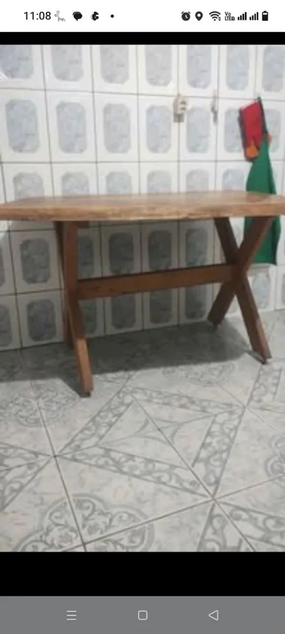 Mesa de madeira maciça l, 4 lugares