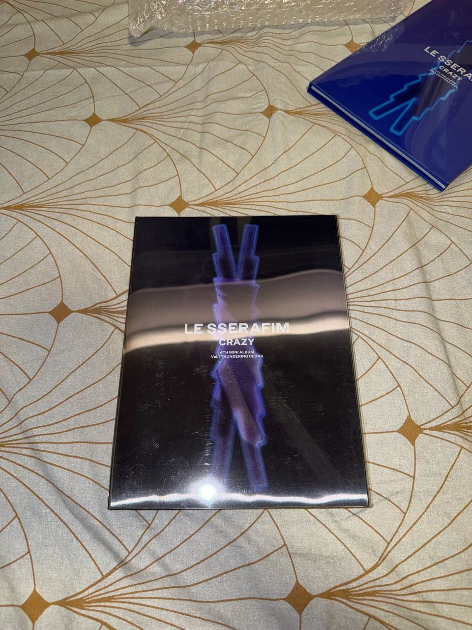 LE SSERAFIM CRAZY Vol. 1 Preto Original Weverse
