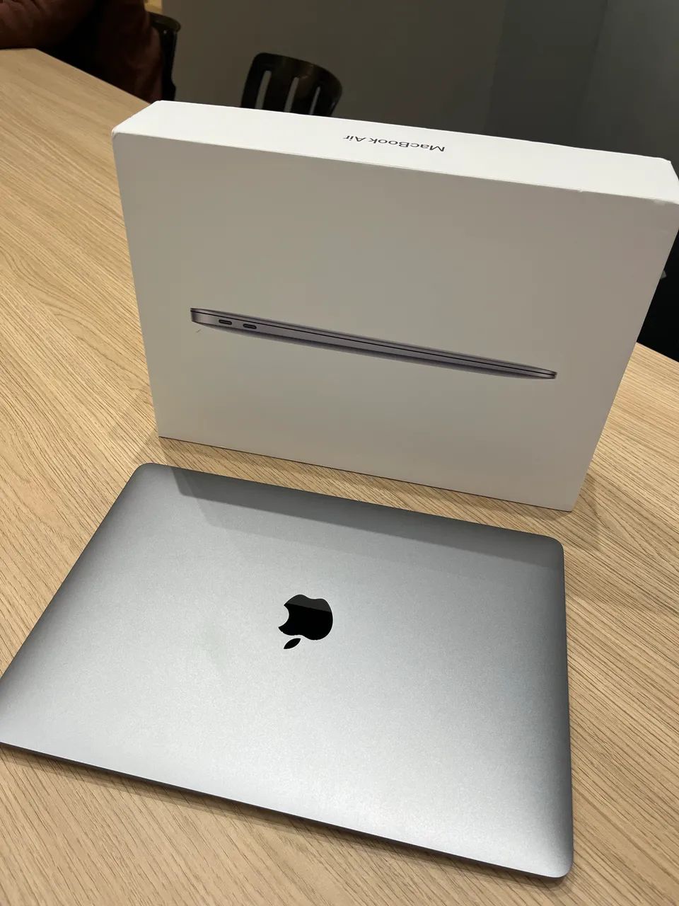 【美品】MacBook Air M1 8GB 256GB おまけ付 MacBook Air M1 8gb 256gb 13 Cinza - Notebooks - Capoeiras