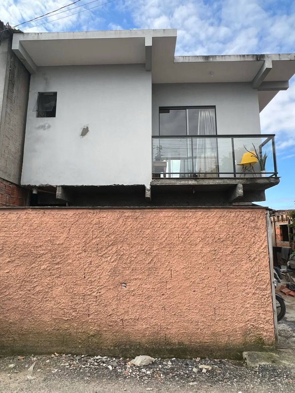 Studio mobiliado + casa em construção | Tapera - Florianópolis