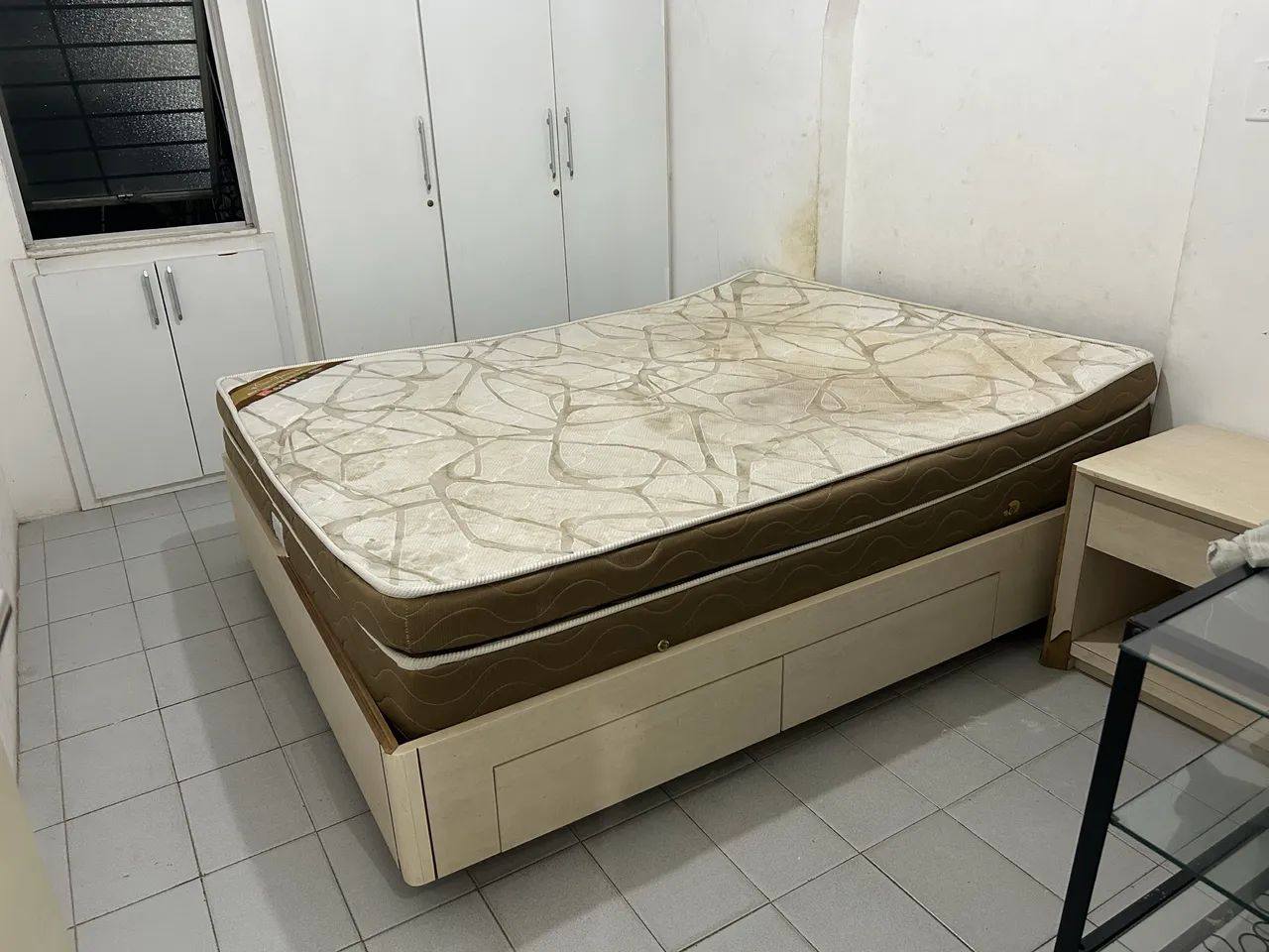 Cama de casal queen em madeira maciça  - Foto 2