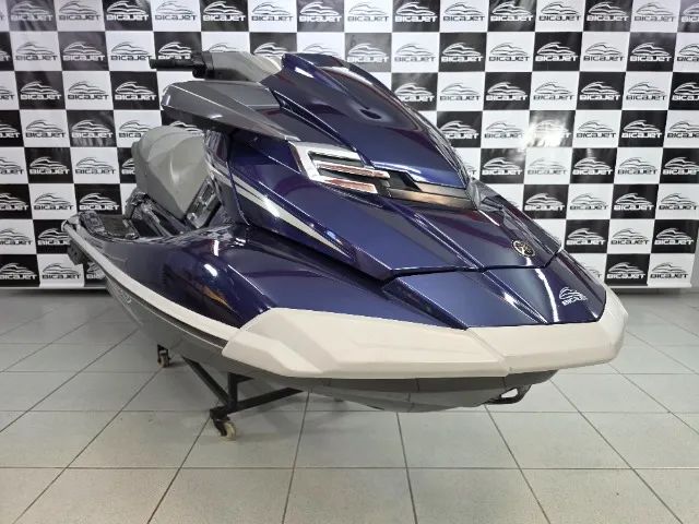 Jet Ski Yamaha FX Cruiser SHO 2012 c/ Reboque