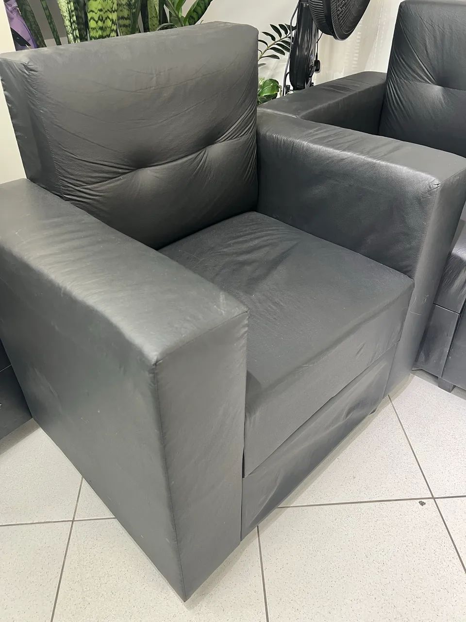 Poltronas Novas tenho 4