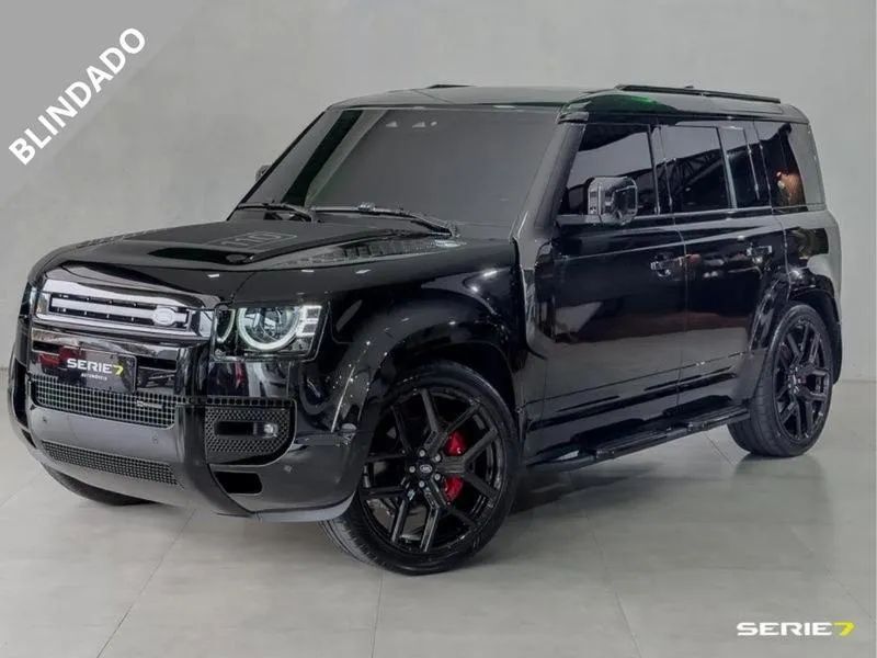 Land Rover Defender 2023