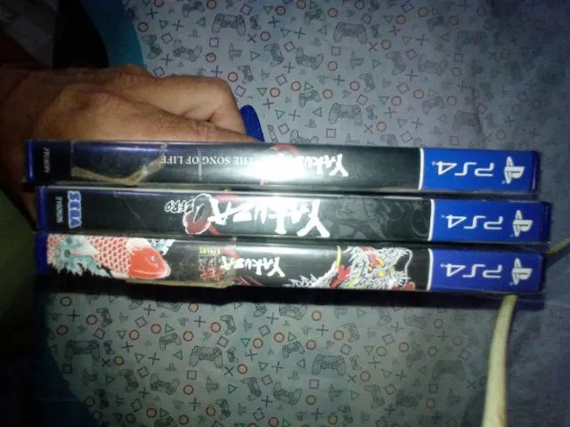 yakuza sao 3 jogos ps4 lacrado - Foto 2
