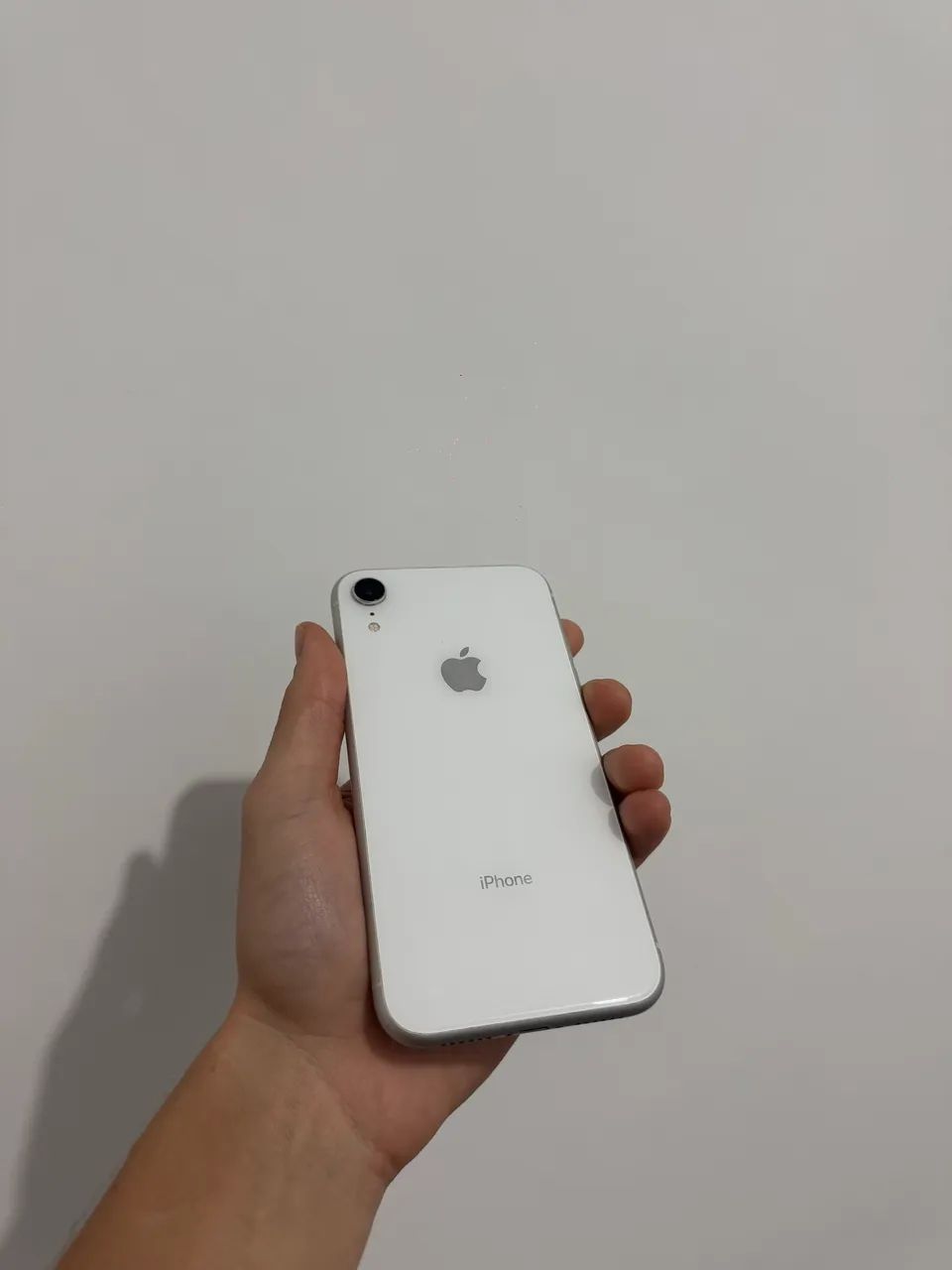 iPhone XR - 64GB 