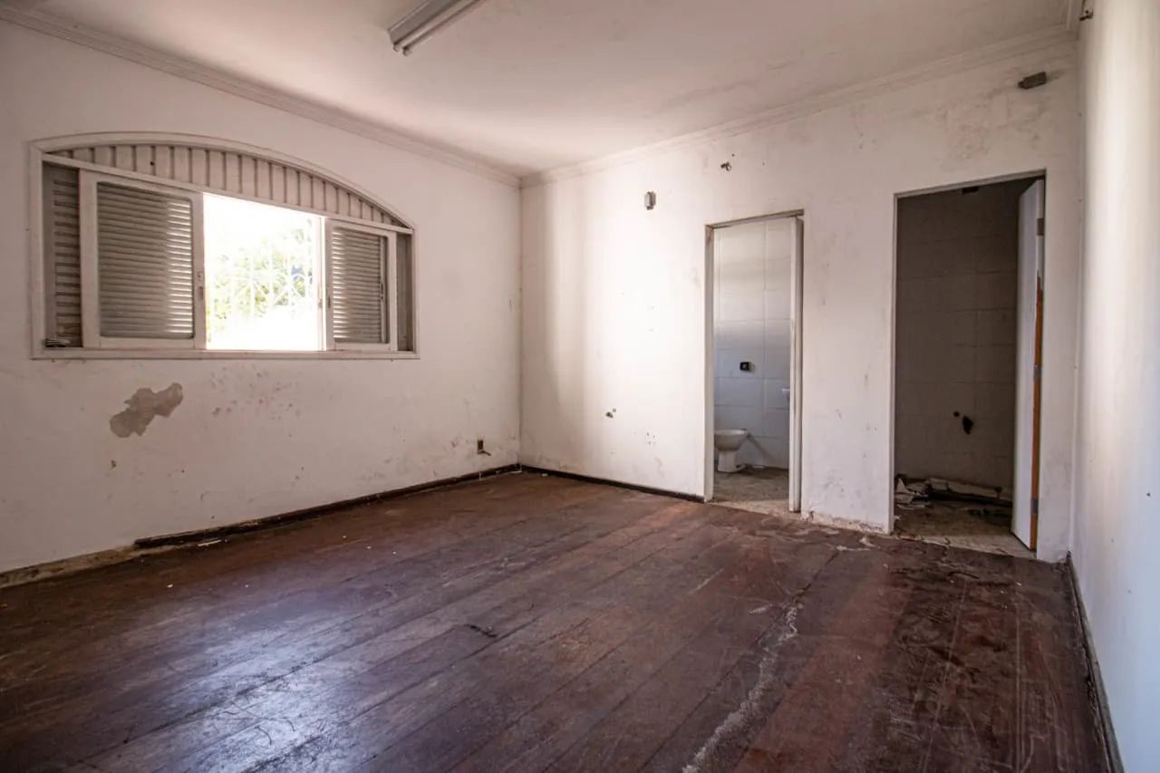 Casa comercial na Rua Centralina, 254  400 m² - Foto 5