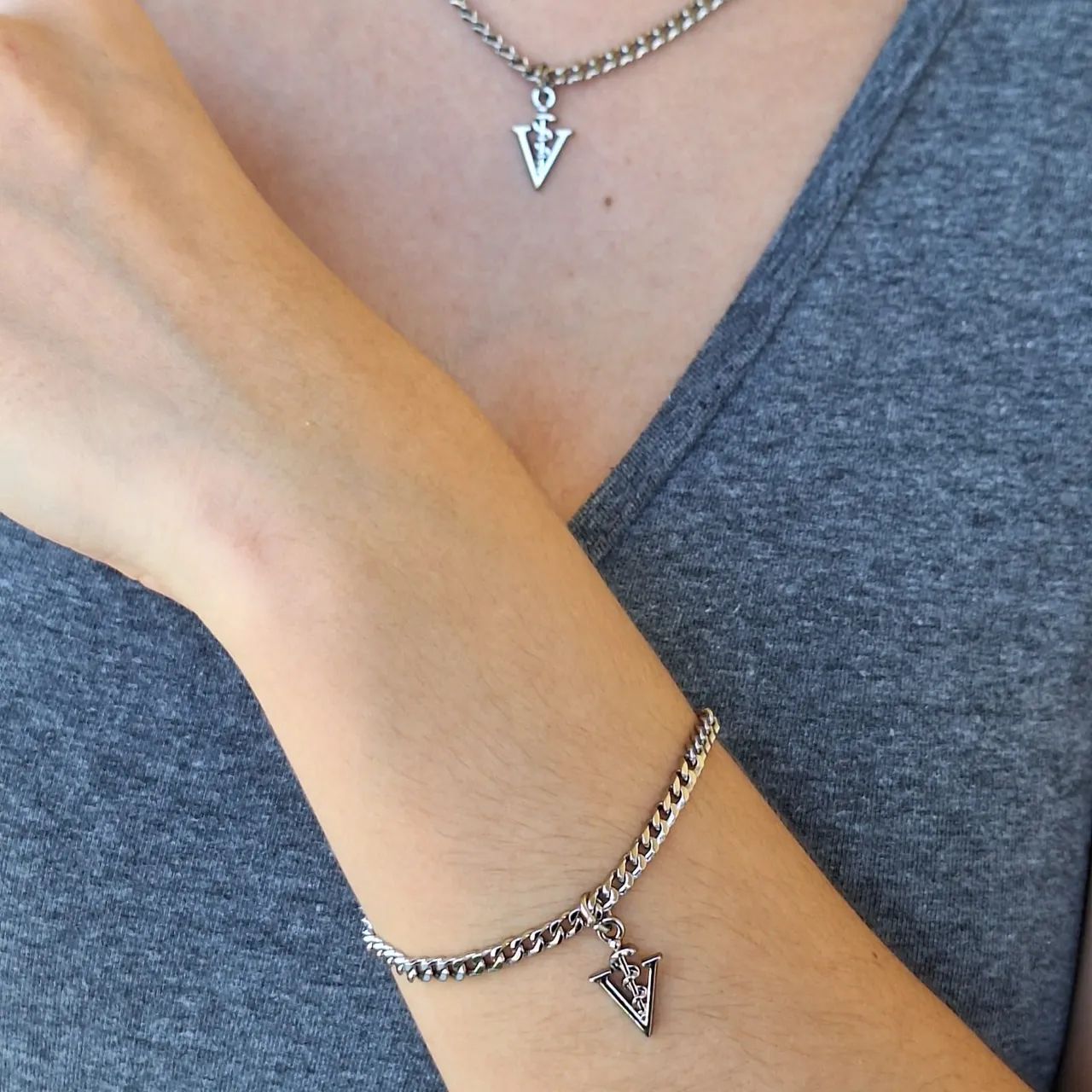 colar e pulseira - veterinária - Foto 5