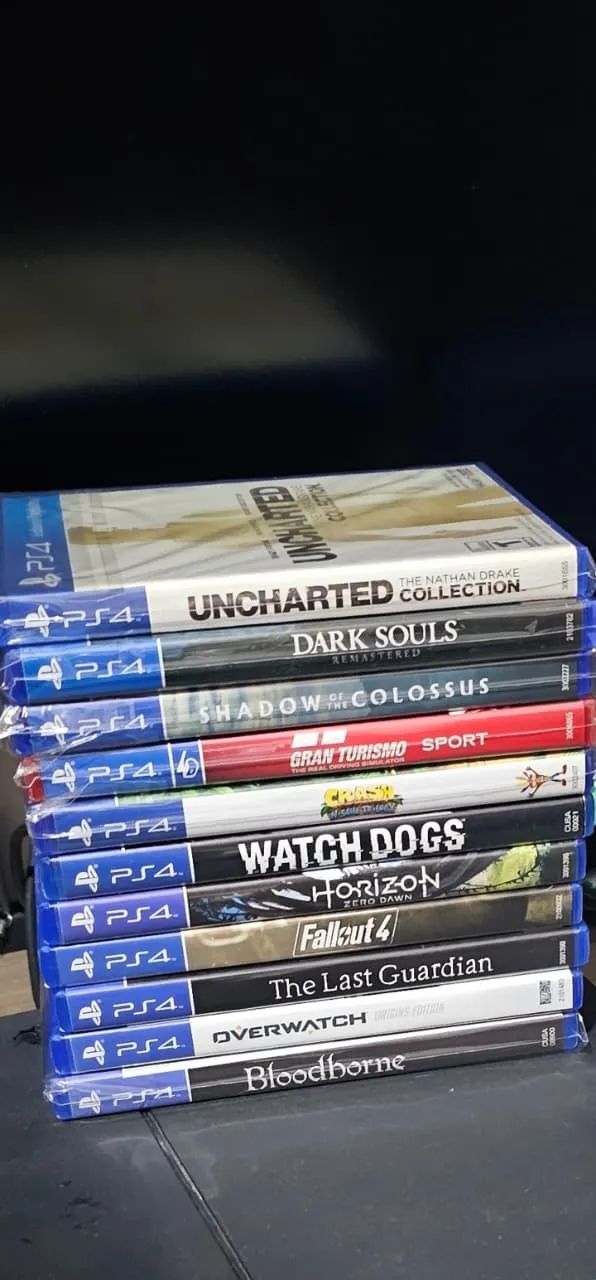 PS4 FAT COM DIVERSOS JOGOS - Foto 3