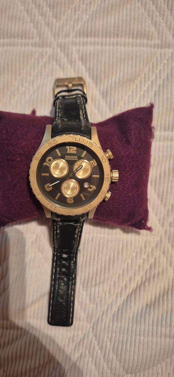 Relogio Magnum Dourado 