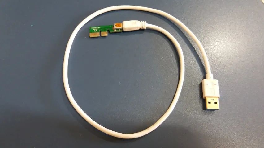 Cabo USB e Plaquinha PCE2PCE para mineração - Foto 2