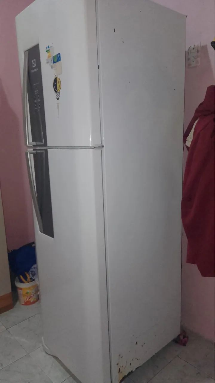 Geladeira Eletrolux