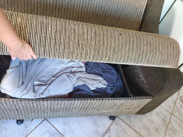 Sofá cama 160cm de largura total incluindo os braços  - Foto 3