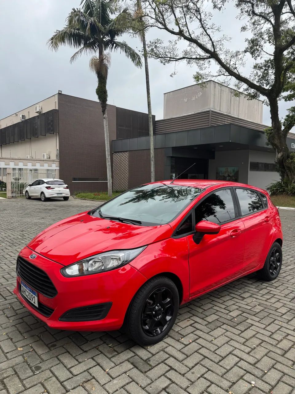 Ford Fiesta 1.5 16V Flex Mec. 5P 2015 - Foto 2