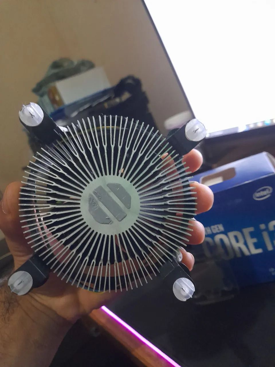 I3 10100f com caixa e cooler box + brinde!  - Foto 3