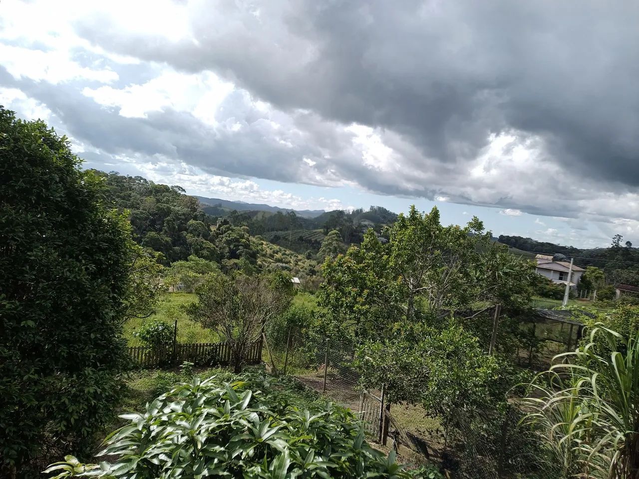 Lotes e chácara próximo a pedra azul  - Foto 2