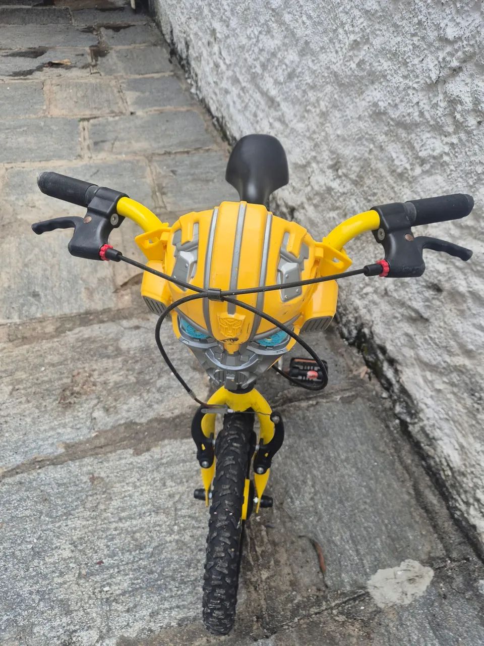 Bicicleta Bandeirante Tranformers Bumblebee - Foto 3