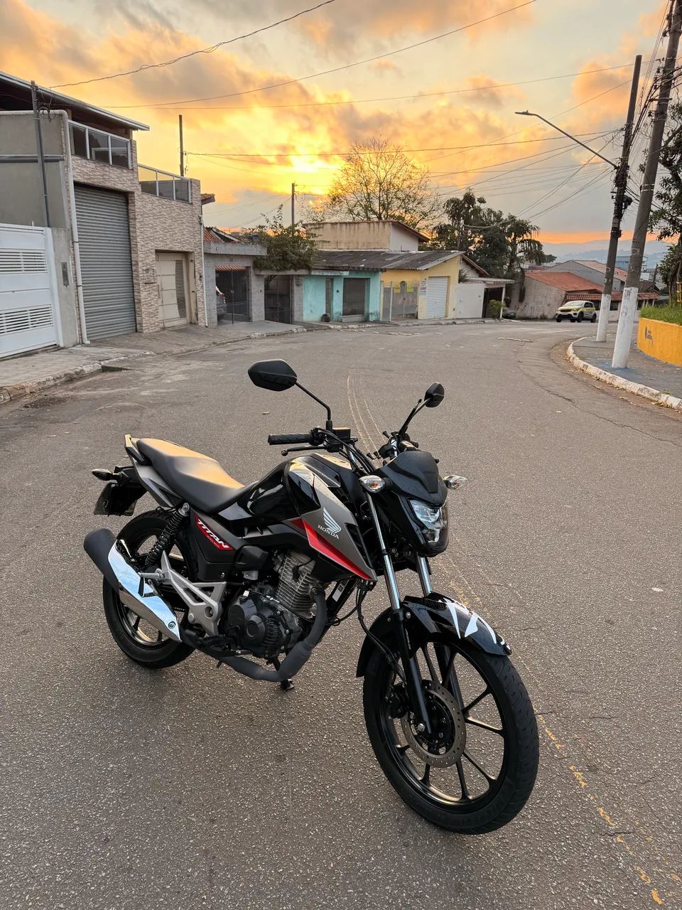 Titan 160 