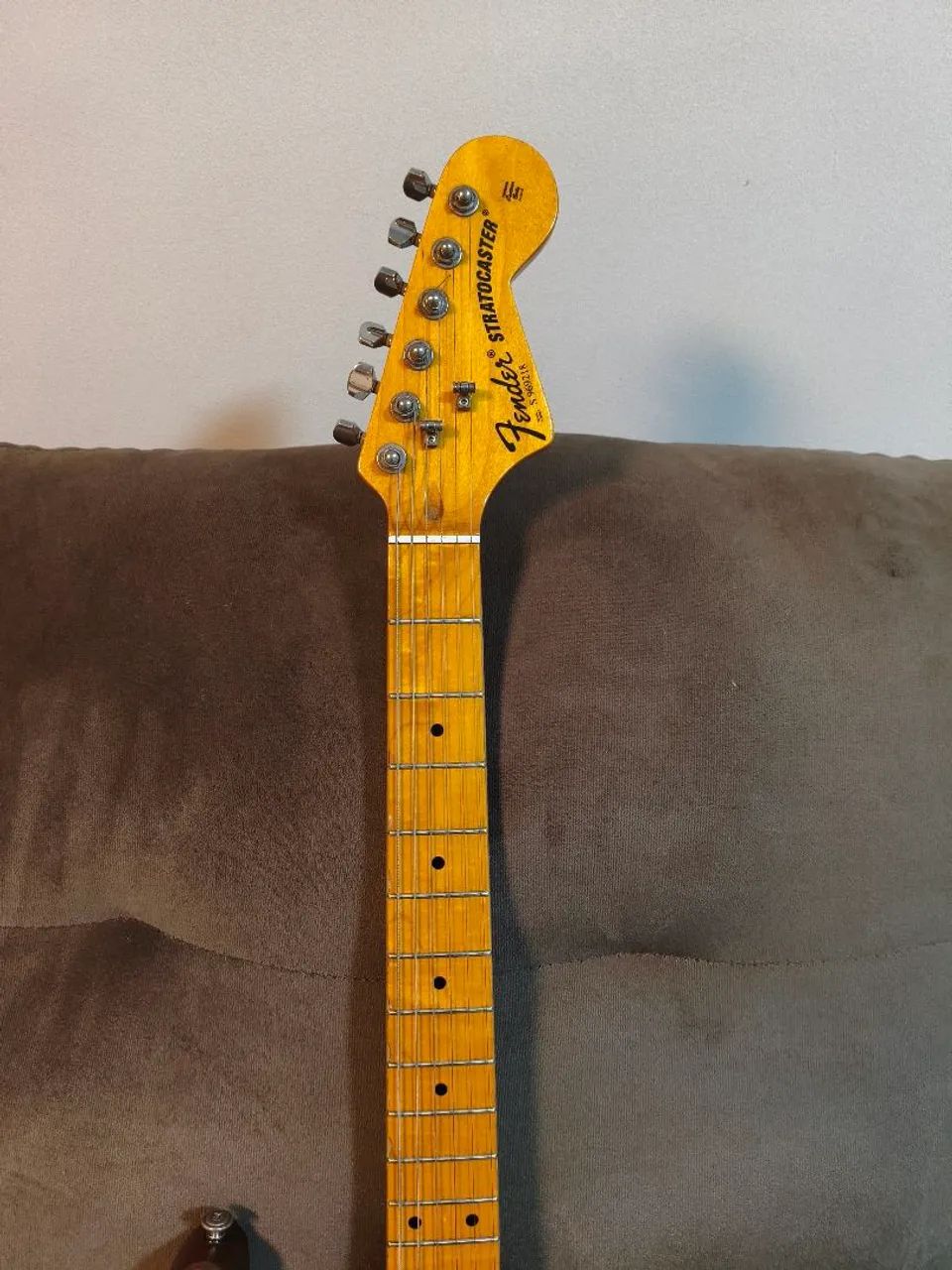 Guitarra Fender Stratocaster Luthier  - Foto 3