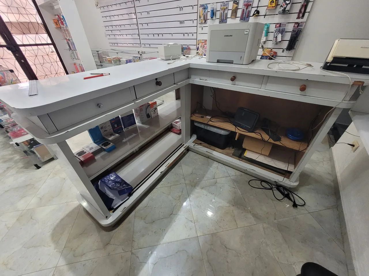 Balcão Caixa em Mdf - Foto 2