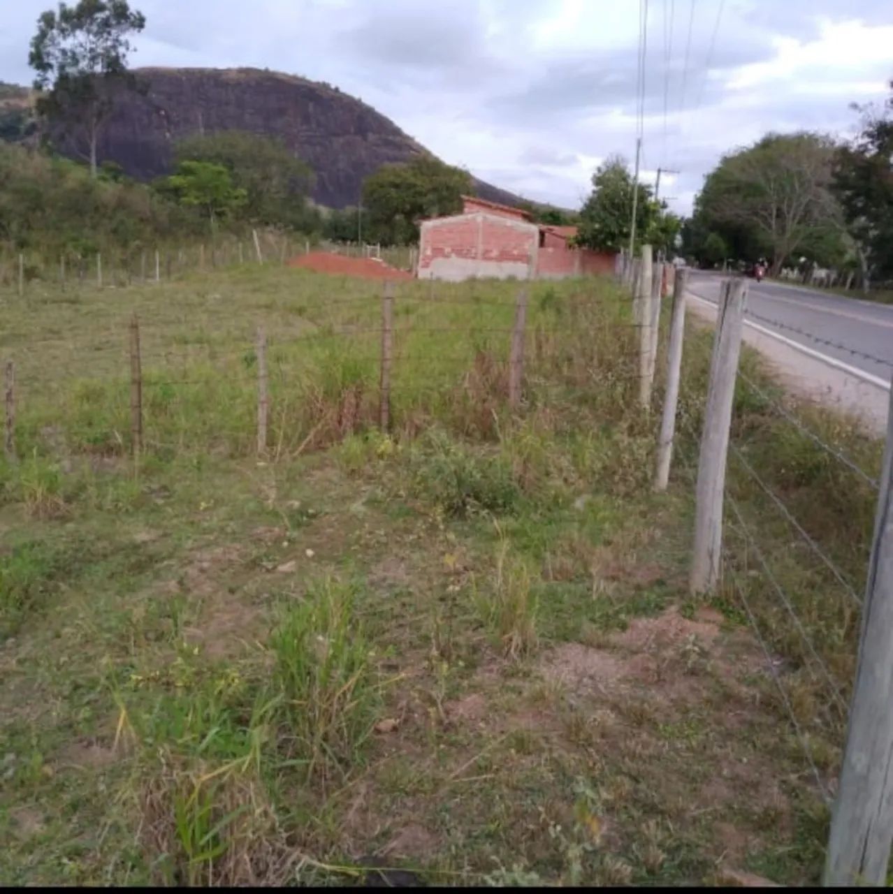 Terreno no Mutum de Baixo 