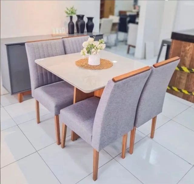 Mesa de Jantar Com Cadeiras (Produto Novo)