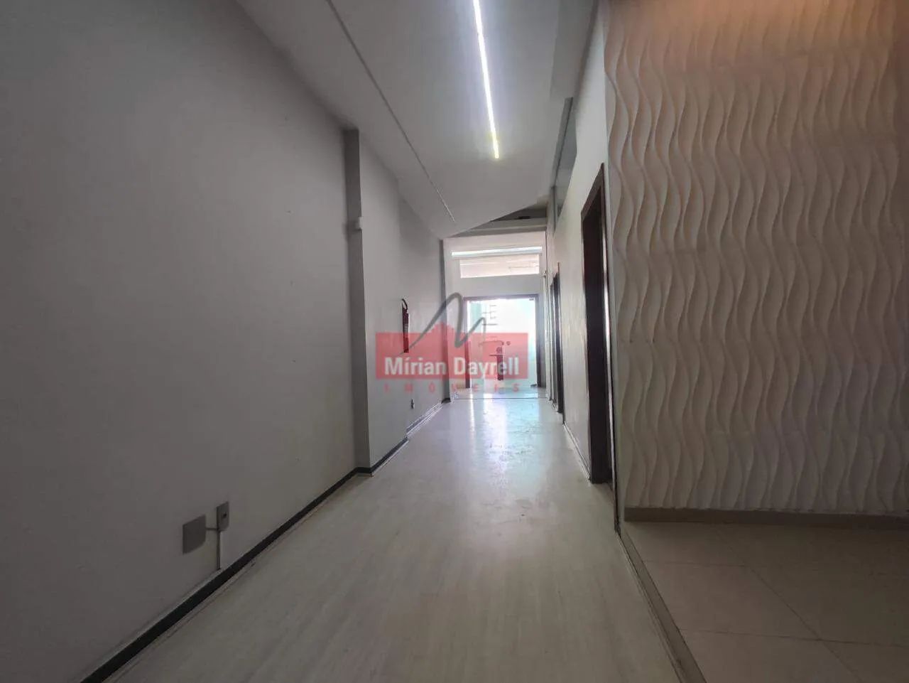 (74723) à venda - Sala com , no Centro - Foto 5