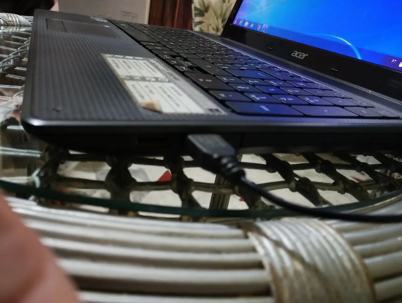 VENDO NOTEBOOK ACER ASPIRE TELA LCD 15,6 COM DEFEITO  - Foto 4