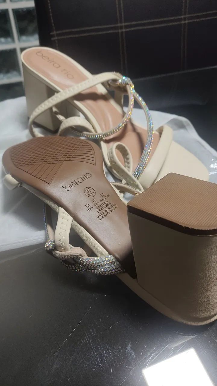 Salto bloco bege com strass tam 39 - Foto 2