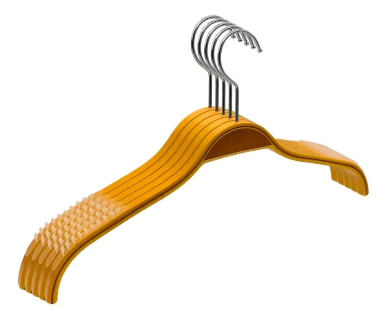 Cabides de madeira com silicone nas pontas 