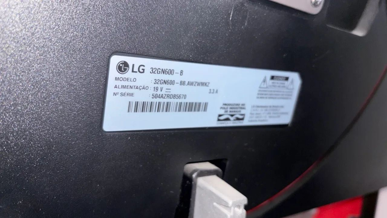 Monitor LG Ultragear QHD - 165hz - 32 polegadas - Foto 3