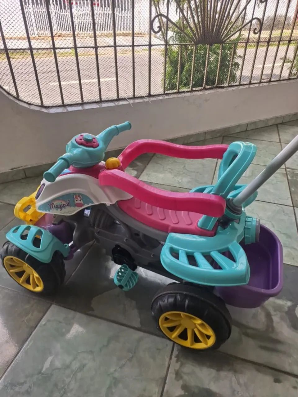 Quadriciclo Infantil