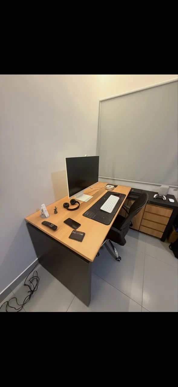 Escritorio de madeira  - Foto 3
