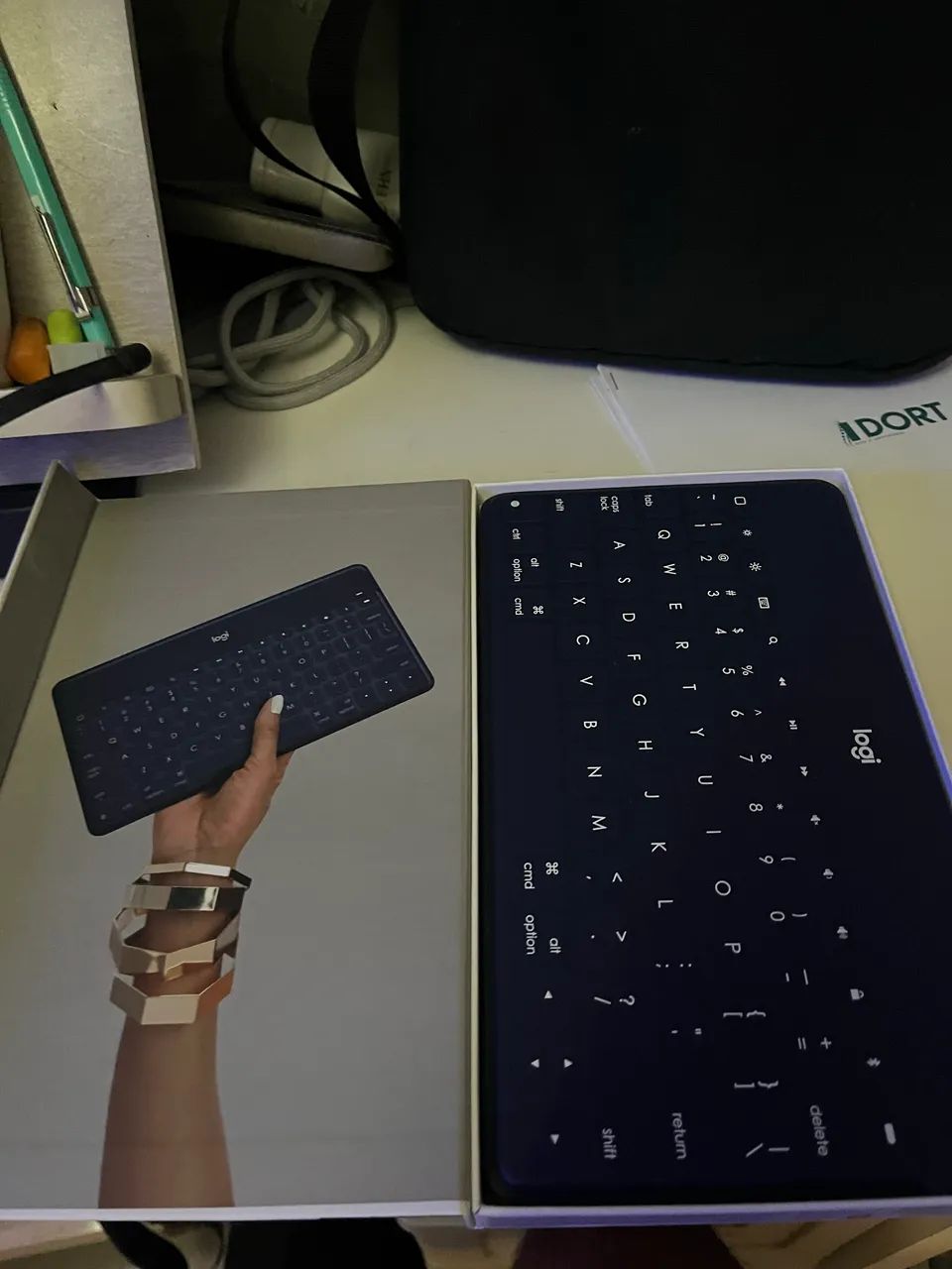 Teclado bluetooth Logitech Keys to go - Foto 2