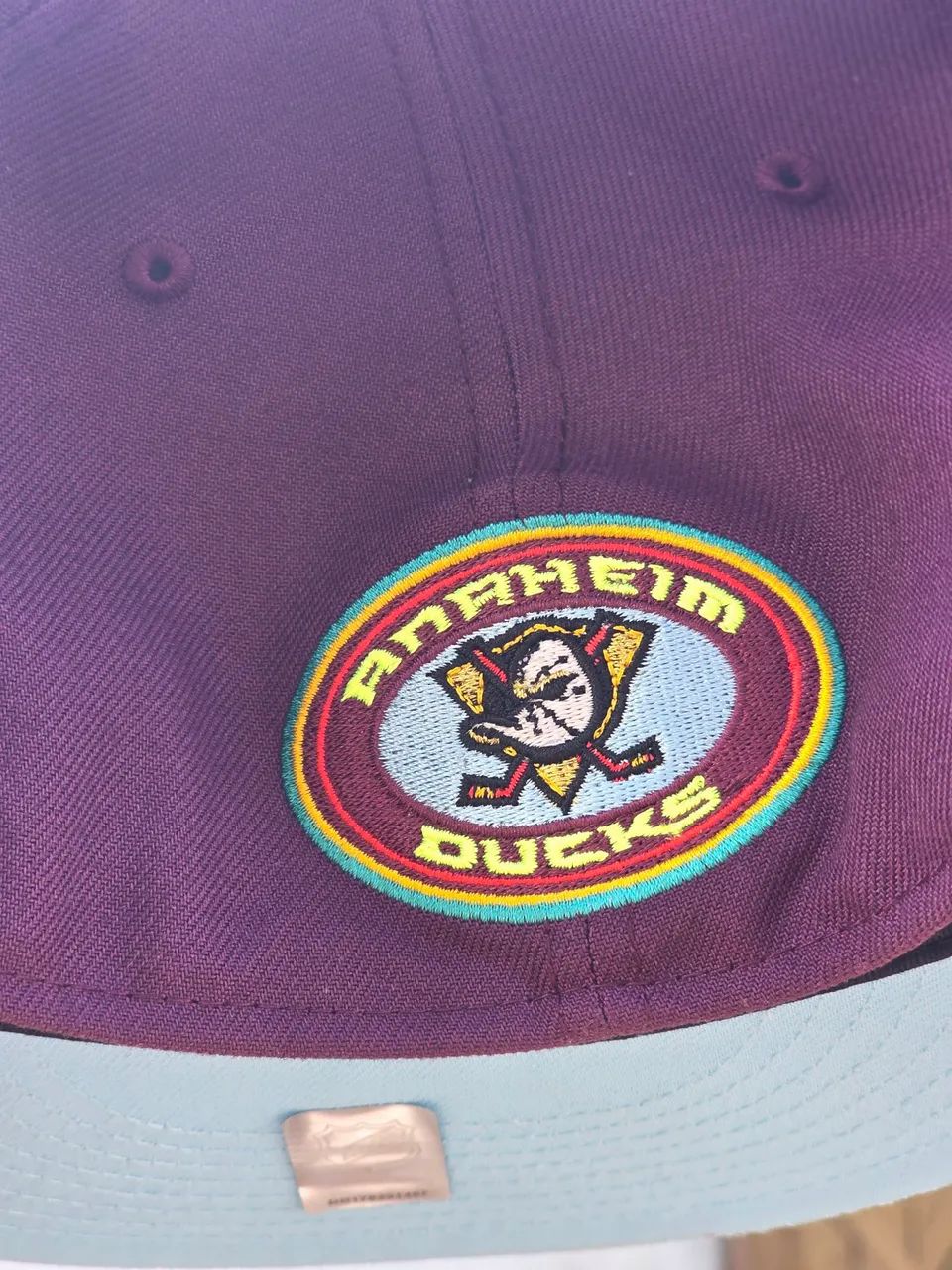 Boné mighty ducks super patos brilha no escuro - Foto 4