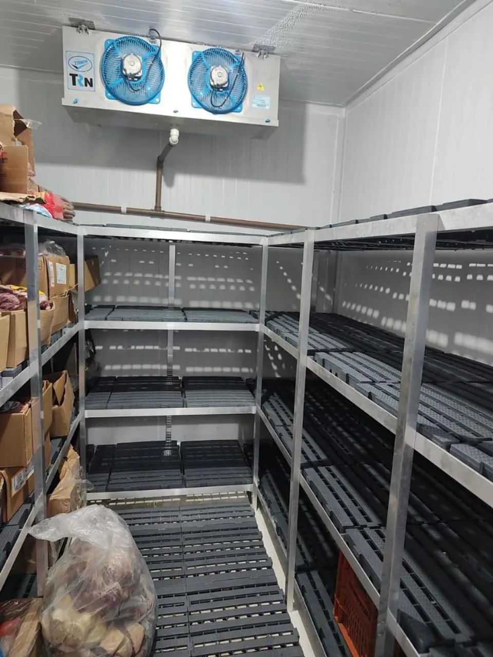 Estantes para câmara frigorífica