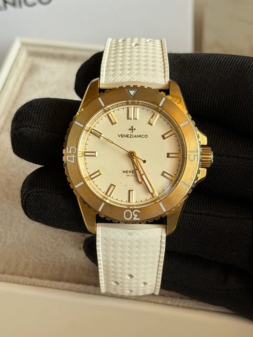 Relógio Venezianico Bronzo branco automático novo - Foto 2
